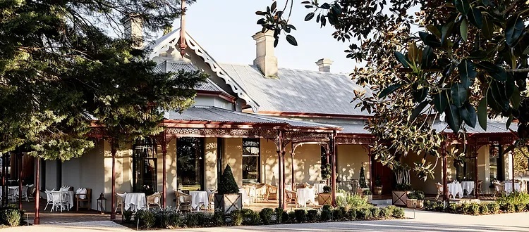 Stamfor-Park-Homestead-Front-view.jpg